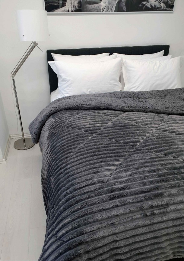 Κουβερτοπάπλωμα Flannel-Sherpa Υπέρδιπλο 220x240εκ. Comfort Wide Cut Dark Grey Le Blanc 7001051-16