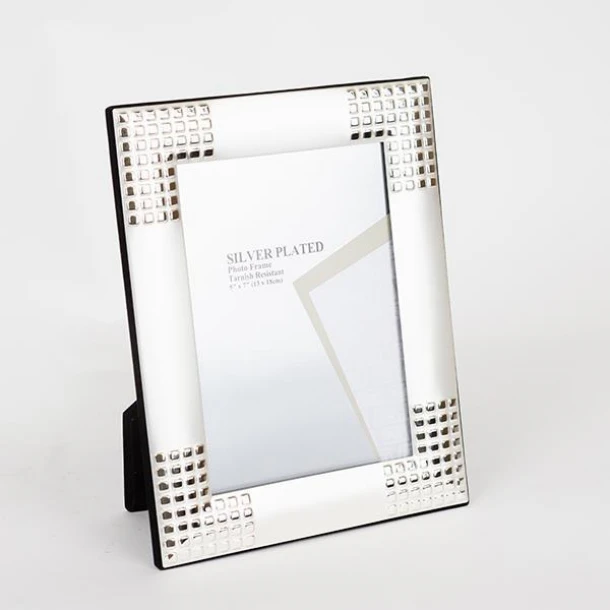 Κορνίζα Μεταλλική Επάργυρη Ασημί Για Φωτογραφία 13x18εκ. ESTHETI 756-10024