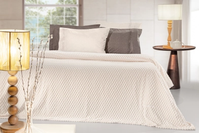 Σετ 2τμχ Κουβέρτα Υπέρδιπλη Velour Fleece 220x240εκ. Με Διακοσμητική Μαξιλαροθήκη Smoothie Ivory Guy Laroche