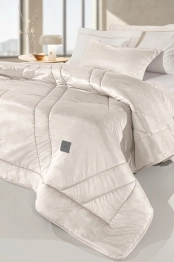 Πάπλωμα Velvet Ημίδιπλο 180x240εκ. Refine Beige Guy Laroche
