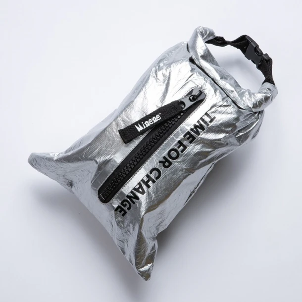 Τσαντάκι Βόλτας-Νεσεσέρ 22x36εκ. Time for change Silver Minene 19301002220OS