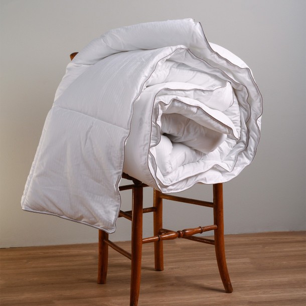 Πάπλωμα Satin Microfiber Υπέρδιπλο 220x240εκ. Με Σατέν Ρίγα Melinen