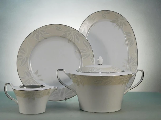 Σαλτσιέρα Πορσελάνης Leaves CRYSPO TRIO 42.264.10