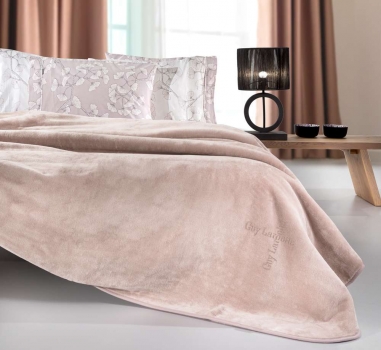 Κουβέρτα Polyester Βελουτέ Υπέρδιπλη Logo Pudra 220x240εκ. Guy Laroche