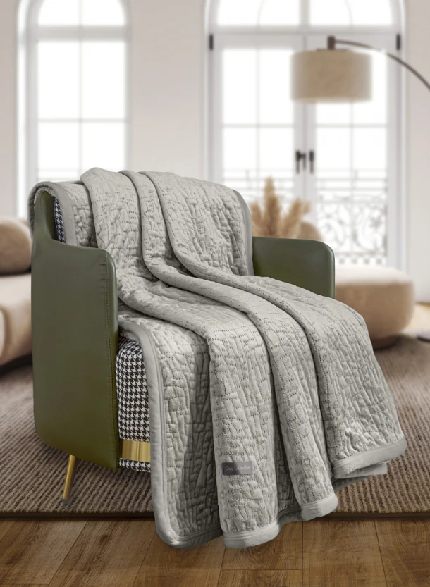 Ριχτάρι Πολυθρόνας Με Διακοσμητική Μαξιλαροθήκη 2 Όψεων 130x170εκ. Velvet Ultrasoft Καπιτονέ Bolzano Vison Guy Laroche