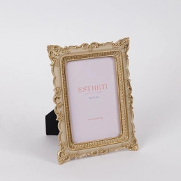 Κορνίζα Polyresin Εκρού-Χρυσή 10x15εκ. ESTHETI 756-12193