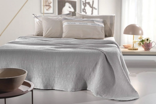 Κουβέρτα Πικέ Βαμβακερή Stonewashed Υπέρδιπλη Eternity Silver 230x240εκ. Guy Laroche