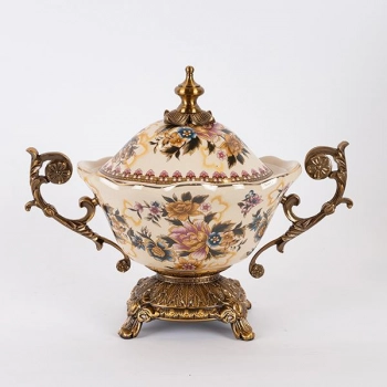 Διακοσμητικό Μπωλ Με Πόδι & Καπάκι Πορσελάνης-Polyresin Χρυσό Με Λουλούδια 34x17x27εκ. ESTHETI 752-21031