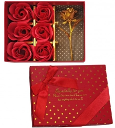 Κουτί Με 6 Τεχνητά Τριαντάφυλλα Κόκκινα Και 1 Χρυσό 15x11,5x4,5εκ. Homie 22-3056