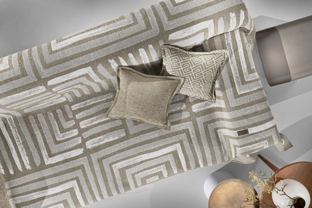 Ριχτάρι Διθέσιος 180x250εκ. Polycotton Chenille Dali Taupe Guy Laroche