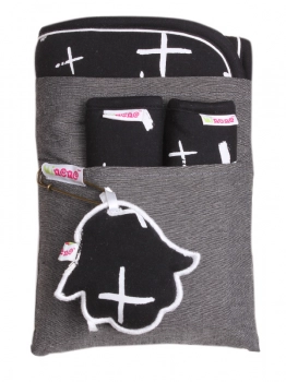 Κάλυμμα Καροτσιού-Καθίσματος Αυτοκινήτου Με Επωμίδες 2 Όψεων (pads) Για Την Ζώνη Minene 34x75εκ. Ασπρόμαυρο MN40361