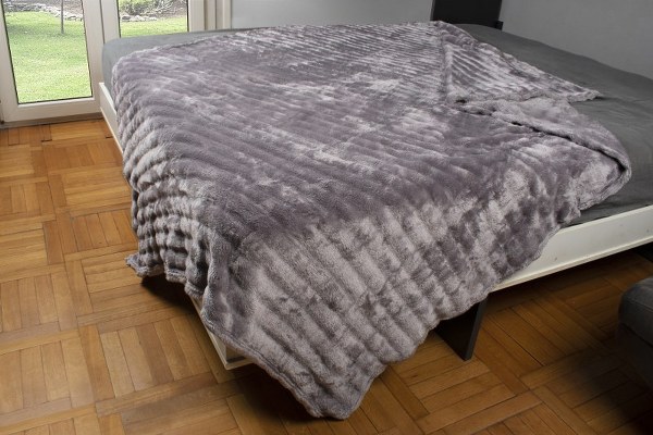 Κουβέρτα Coral Fleece Polyester Υπέρδιπλη 220×240εκ. Ριγέ 16 Grey DimCol (Ύφασμα: Polyester, Χρώμα: Γκρι, Μέγεθος: Υπέρδιπλα) – DimCol – 33432524003