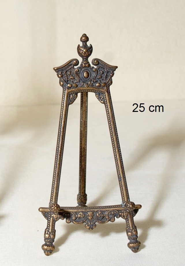 Πίνακες 24home - ΣΗΜΑΝΤΙΚΟ: Σε περίπτωση διαφοράς τιμής από το κατάστημα ισχύει παντα και μόνο η τιμή του καταστήματος Βάση Κάδρου Μπρούτζινη Royal Art 25εκ. STL1236BR (Υλικό