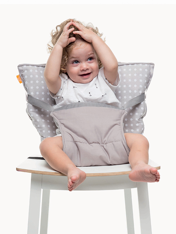 Baby to Love Φορητό Κάθισμα Φαγητού-Βόλτας Pocket Chair Γκρι Αστέρια Baby To Love BTL301736 (Χρώμα: Λευκό) - Baby to Love - BTL301736