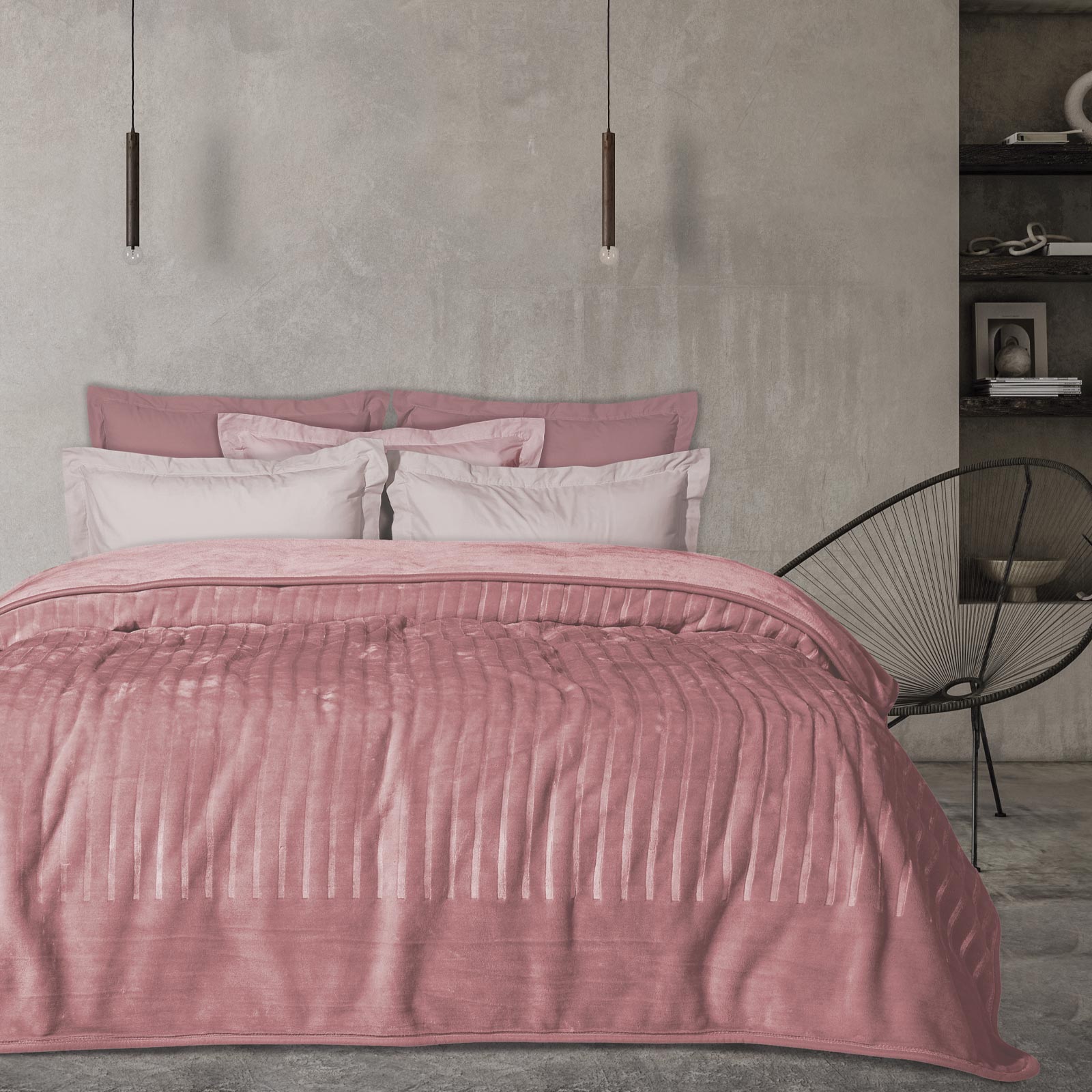 Κουβέρτα Βελουτέ Ανάγλυφη Υπέρδιπλη 220×240εκ. Blankets 1352 Ροζ Das Home (Ύφασμα: Βελούδο, Χρώμα: Ροζ, Μέγεθος: Υπέρδιπλα) – Das Home – 420577721352