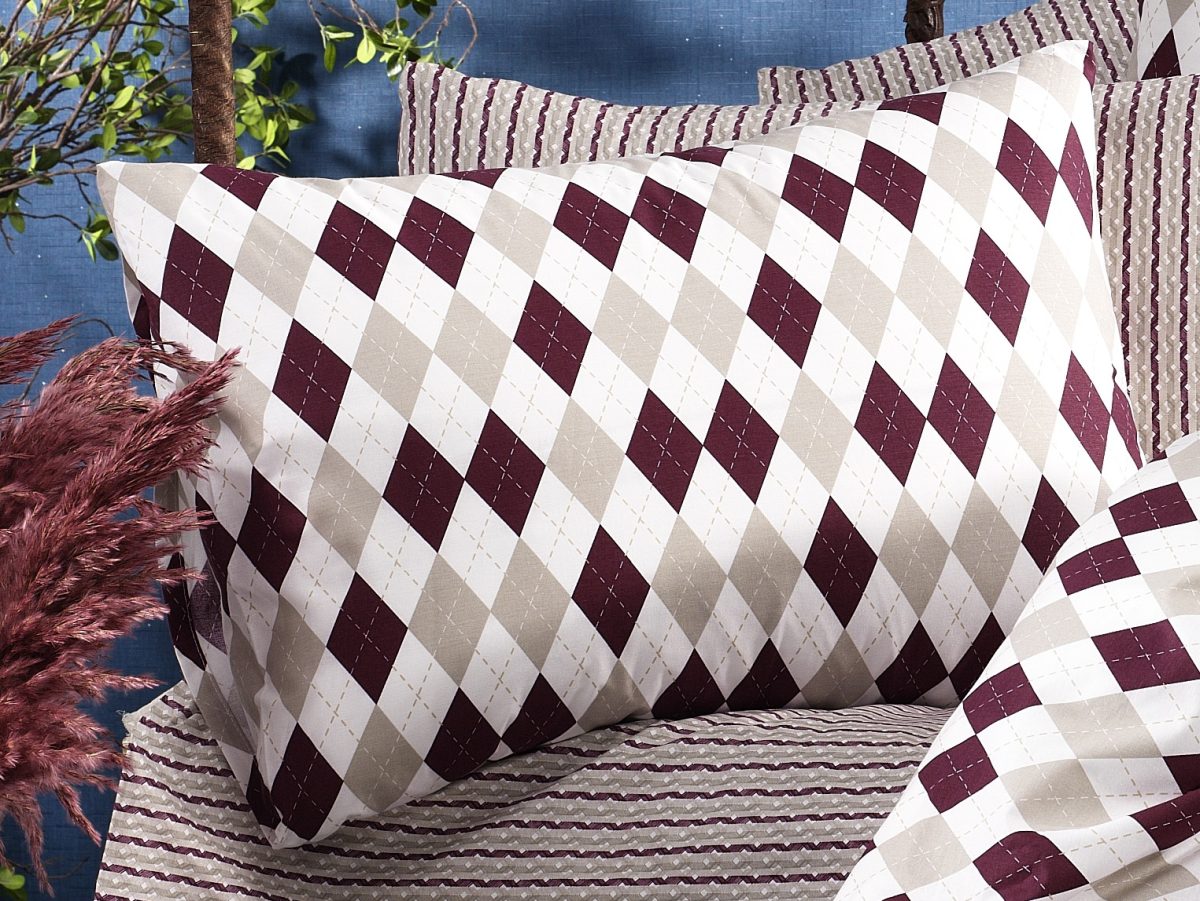 Σεντόνια, Μαξιλαροθήκες 24home - ΣΗΜΑΝΤΙΚΟ: Σε περίπτωση διαφοράς τιμής από το κατάστημα ισχύει παντα και μόνο η τιμή του καταστήματος Μαξιλαροθήκη Φανελένια 50x70εκ. Εμπριμέ Diamond 326 Bur