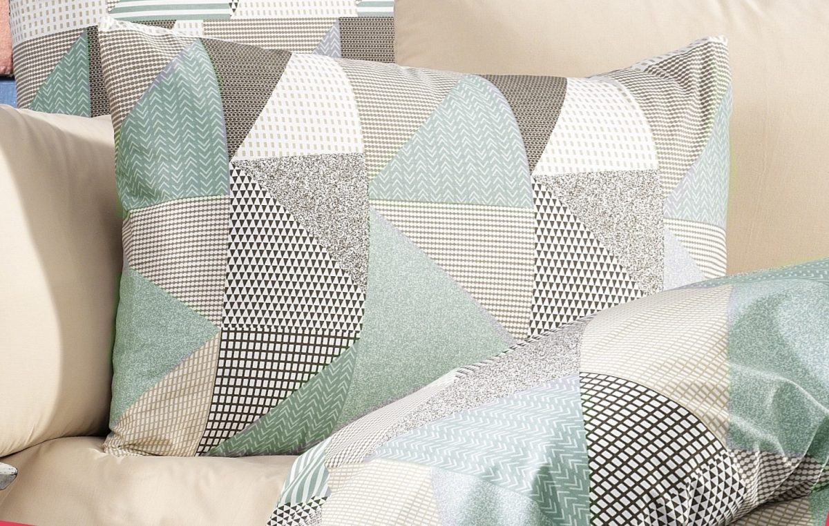 Σεντόνια, Μαξιλαροθήκες 24home - ΣΗΜΑΝΤΙΚΟ: Σε περίπτωση διαφοράς τιμής από το κατάστημα ισχύει παντα και μόνο η τιμή του καταστήματος Μαξιλαροθήκη Φανελένια 50x70εκ. Εμπριμέ Geometrical 330