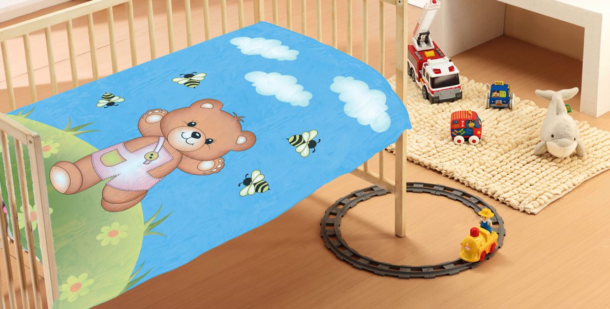 Κουβέρτες, Παπλώματα 24home - ΣΗΜΑΝΤΙΚΟ: Σε περίπτωση διαφοράς τιμής από το κατάστημα ισχύει παντα και μόνο η τιμή του καταστήματος Κουβέρτα Κούνιας Βελουτέ 110x140εκ. Teddy Bear 01 Sky b