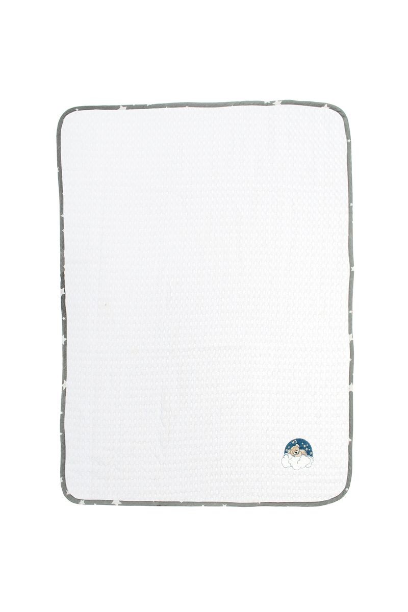 Κουβέρτα Πικέ Κούνιας 100x160εκ. Με Κέντημα Cloudy Bear 176 White-Grey DimCol (Ύφασμα: Βαμβάκι 100%, Χρώμα: Λευκό, Μέγεθος: Κούνιας) - DimCol - 31142649006