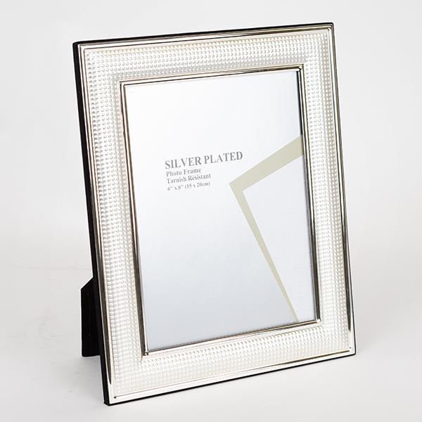 ESTHETI - ΣΗΜΑΝΤΙΚΟ: Σε περίπτωση διαφοράς τιμής από το κατάστημα ισχύει παντα και μόνο η τιμή του καταστήματος Κορνίζα Μεταλλική Επάργυρη Ασημί Για Φωτογραφία 15x20εκ