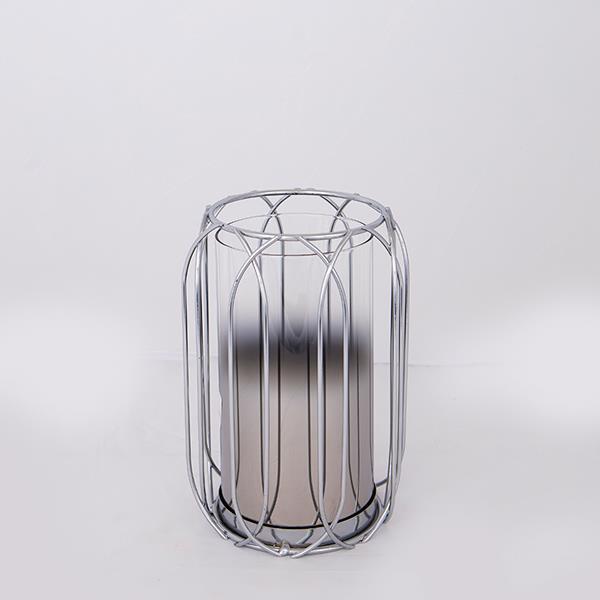 Διακοσμητικά Επιτραπέζια 24home - ΣΗΜΑΝΤΙΚΟ: Σε περίπτωση διαφοράς τιμής από το κατάστημα ισχύει παντα και μόνο η τιμή του καταστήματος Κηροπήγιο Μεταλλικό-Γυάλινο Ασημί 19x19x26εκ. ESTHETI 7