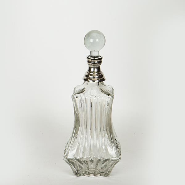 ESTHETI - ΣΗΜΑΝΤΙΚΟ: Σε περίπτωση διαφοράς τιμής από το κατάστημα ισχύει παντα και μόνο η τιμή του καταστήματος Καράφα Γυάλινη-Μεταλλική Διάφανη-Ασημί 11x33εκ. ESTHETI