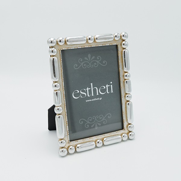 Διακοσμητικά Επιτραπέζια 24home - ΣΗΜΑΝΤΙΚΟ: Σε περίπτωση διαφοράς τιμής από το κατάστημα ισχύει παντα και μόνο η τιμή του καταστήματος Κορνίζα Polyresin Ασημί 13x18εκ. ESTHETI 815-00049 (Υλι