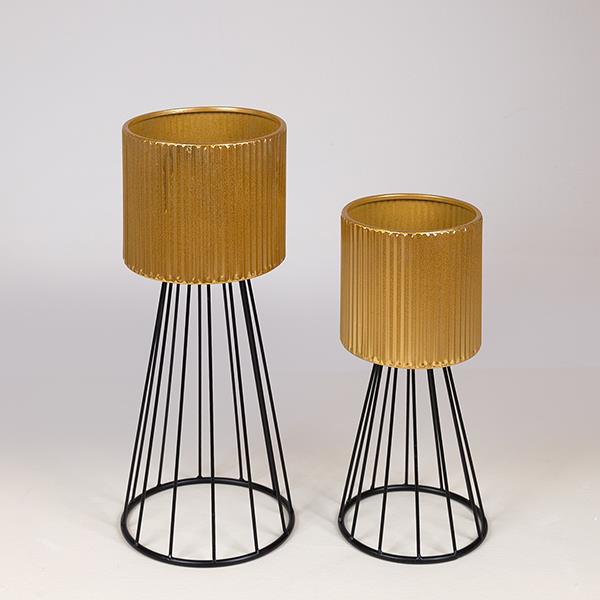 Γλάστρες - Ζαρντινιέρες 24home - ΣΗΜΑΝΤΙΚΟ: Σε περίπτωση διαφοράς τιμής από το κατάστημα ισχύει παντα και μόνο η τιμή του καταστήματος Κασπώ Σετ 2τμχ Μεταλλικό Μαύρο-Χρυσό 21,5x51εκ./18,5x40