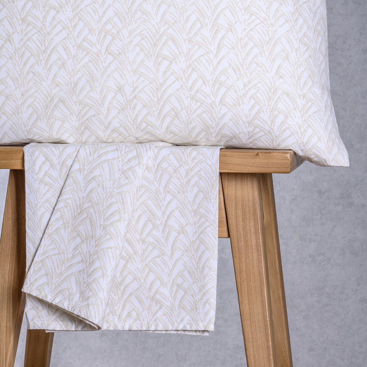 Σετ Σεντόνι Με 2 Μαξιλαροθήκες Βαμβακερό Υπέρδιπλο Με Λάστιχο 160x200+32εκ. Coral Light Grey Ultra Line Mini Melinen 20005897 (Ύφασμα: Βαμβάκι 100%, Τύπος κατωσέντονου: Με Λάστιχο, Χρώμα: Γκρι, Μέγεθος: Υπέρδιπλα) - MELINEN - 20005897