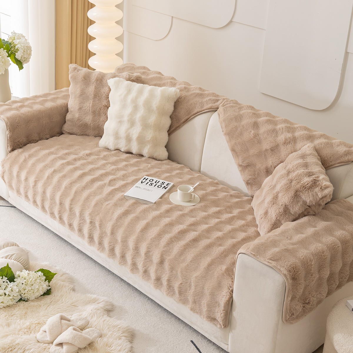Ανώστρωμα Για Τριθέσιο Καναπέ Faux Fur 70x210εκ. Biscuit Beige Melinen 20006659 (Χρώμα: Μπεζ, Ύφασμα: Faux Fur) - MELINEN - 20006659