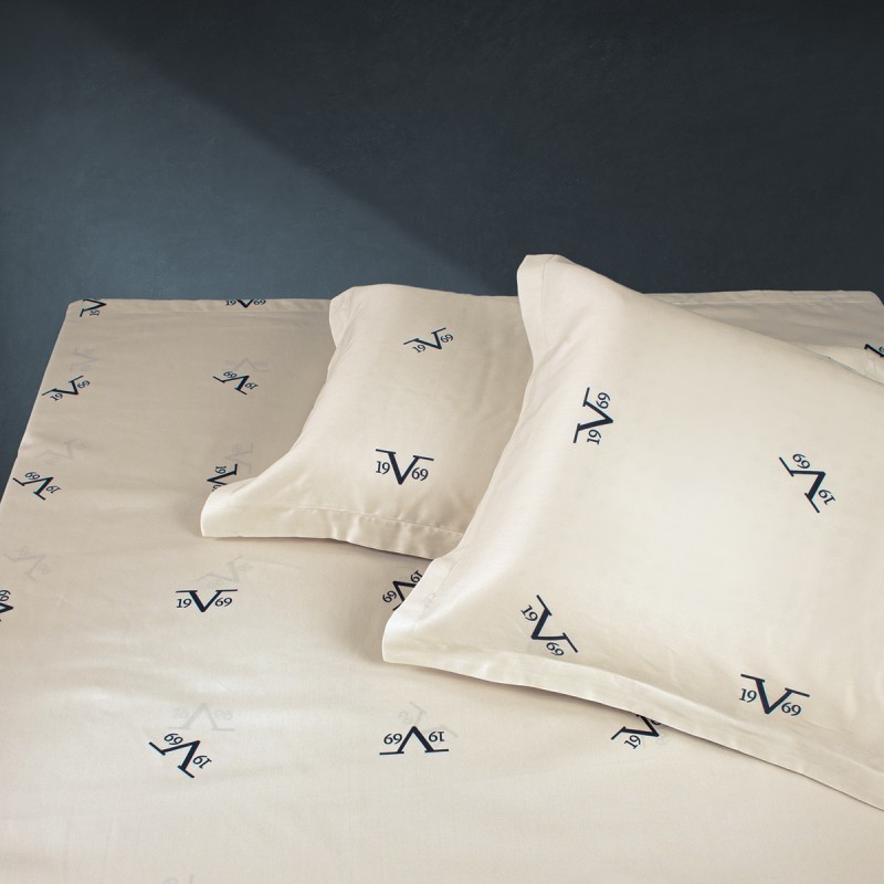 V19 69  - ΣΗΜΑΝΤΙΚΟ: Σε περίπτωση διαφοράς τιμής από το κατάστημα ισχύει παντα και μόνο η τιμή του καταστήματος Κουβερλί Βαμβακοσατέν Υπέρδιπλο 220x240εκ. Cento Cream