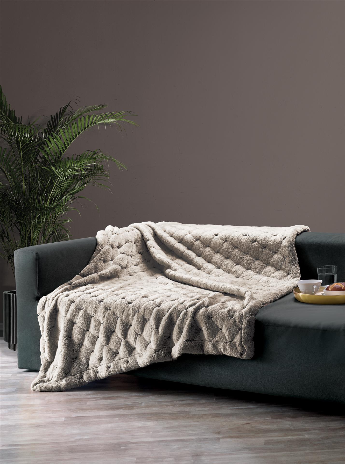 Ριχτάρι Faux Fur-Polyester Διθέσιος 180x250εκ. & Μαξιλαροθήκη Pavia1 Beige Makis Tselios (Ύφασμα: Polyester, Χρώμα: Μπεζ) - Makis Tselios - 251190123456