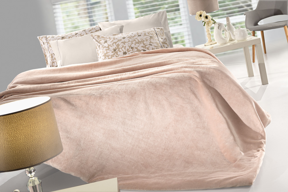 Guy Laroche Κουβέρτα Με Μαξιλαροθήκη Flannel Μονή Velvet Pudra 160x240εκ. Guy Laroche (Υλικό: Flannel 100%, Μέγεθος: Μονά) - Guy Laroche - 5206480634666
