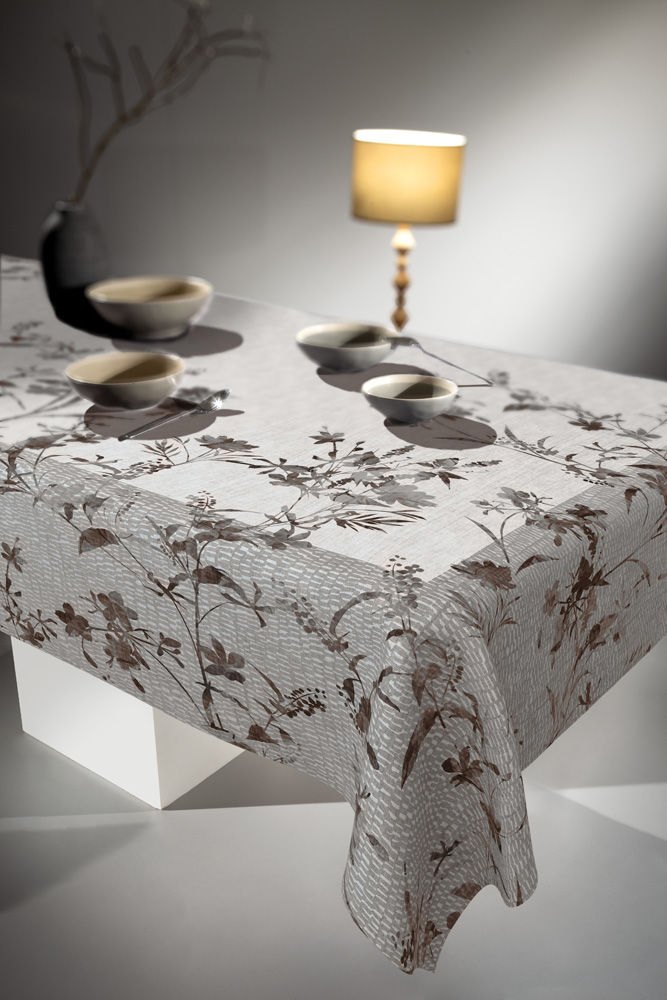 Τραπεζομάντηλα 24home - ΣΗΜΑΝΤΙΚΟ: Σε περίπτωση διαφοράς τιμής από το κατάστημα ισχύει παντα και μόνο η τιμή του καταστήματος Τραπεζομάντηλο Polyester 145x220εκ. Αδιάβροχο Αλέκιαστο