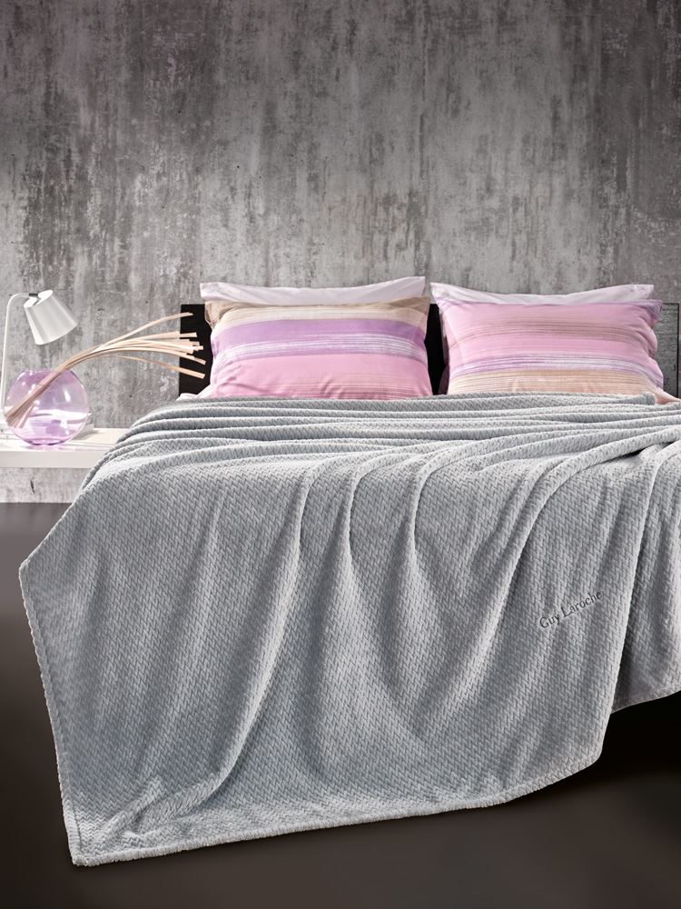 Guy Laroche Κουβέρτα Microfiber Velour Υπέρδιπλη Rombus Silver 220x240εκ. Guy Laroche (Ύφασμα: Microfiber, Χρώμα: Ασημί , Μέγεθος: Υπέρδιπλα) - Guy Laroche - 5206480568176