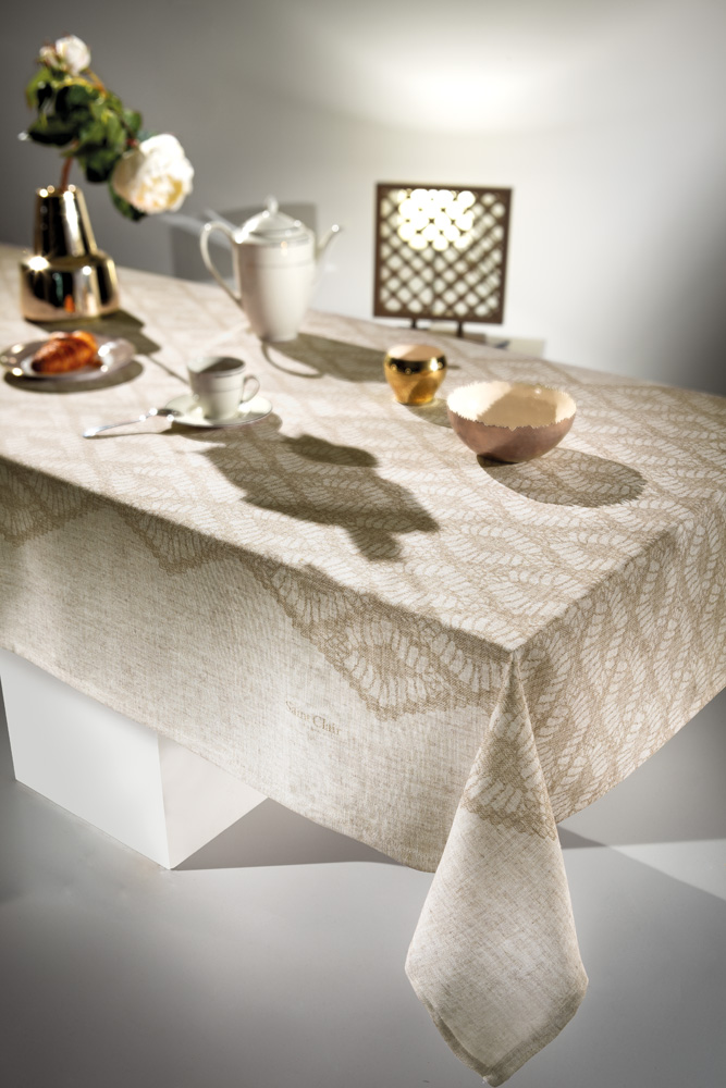 Τραπεζομάντηλα 24home - ΣΗΜΑΝΤΙΚΟ: Σε περίπτωση διαφοράς τιμής από το κατάστημα ισχύει παντα και μόνο η τιμή του καταστήματος Τραπεζομάντηλο Αλέκιαστο Polyester 1026 Natural 140x250