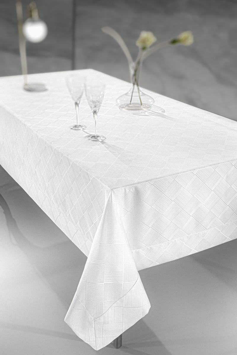 Τραπεζομάντηλο Polyester 160x320εκ. Attitude White Guy 